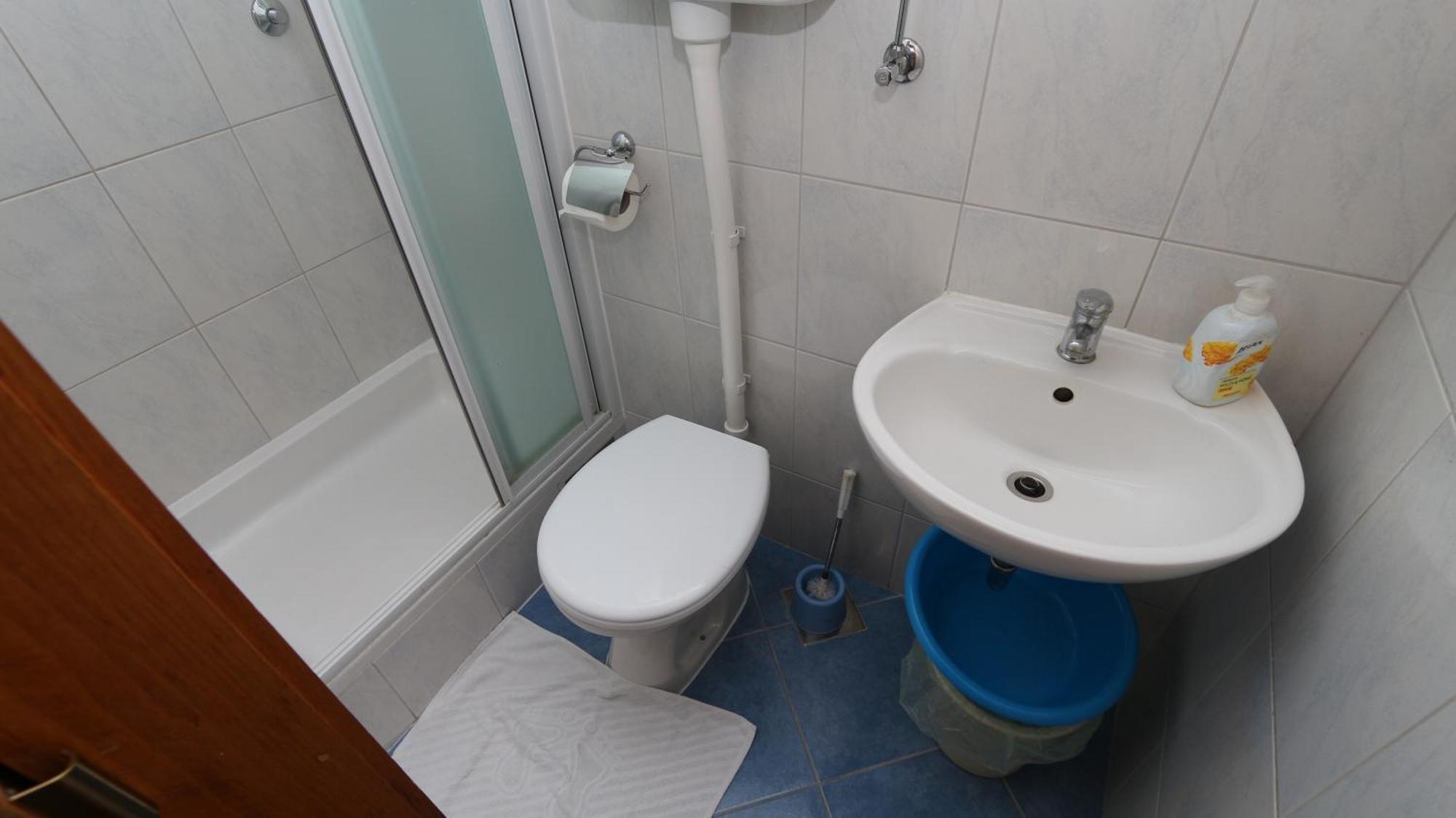 Dinka Guesthouse Makarska Exteriör bild
